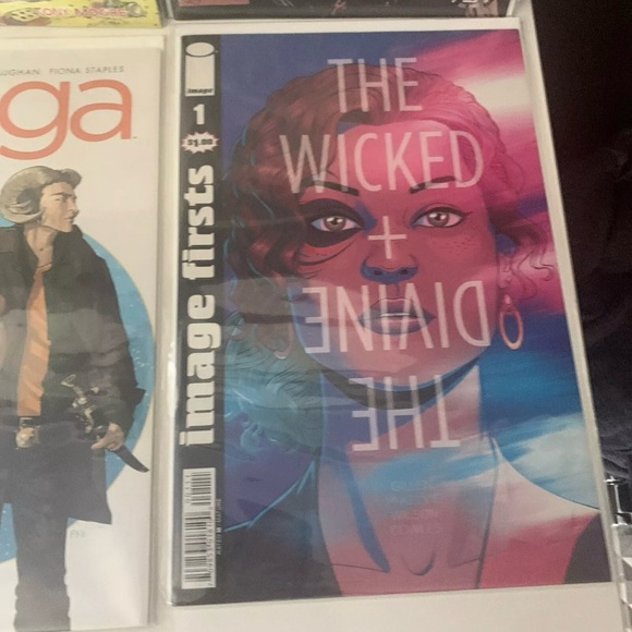 The Walking Dead Comic Book Lot Outcast Saga Returning Wicked Montress Agent - Picture 9 of 11